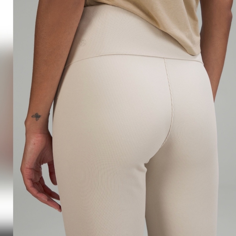 Lululemon Brushed Softstreme Ribbed Zip Flared Pant 32.5" White Opal